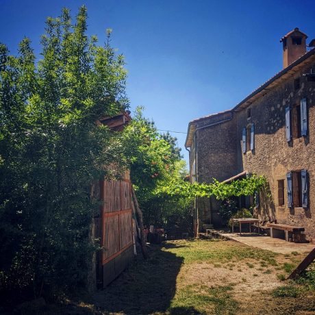 #Entrée des Servins